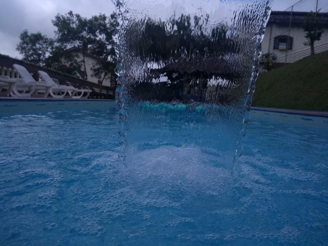 Pousada Nossa Senhora Penedo Kültér fotó A swimming pool